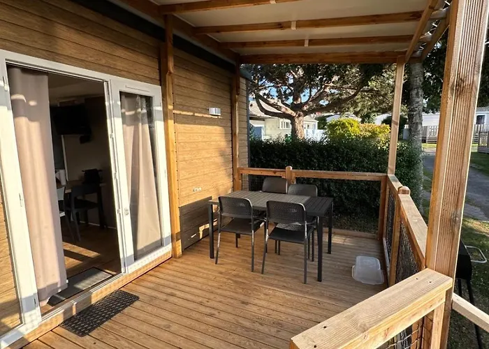 - 045 - Mobilhome Premium 3 6 Personnes Confort 5 étoiles Camping